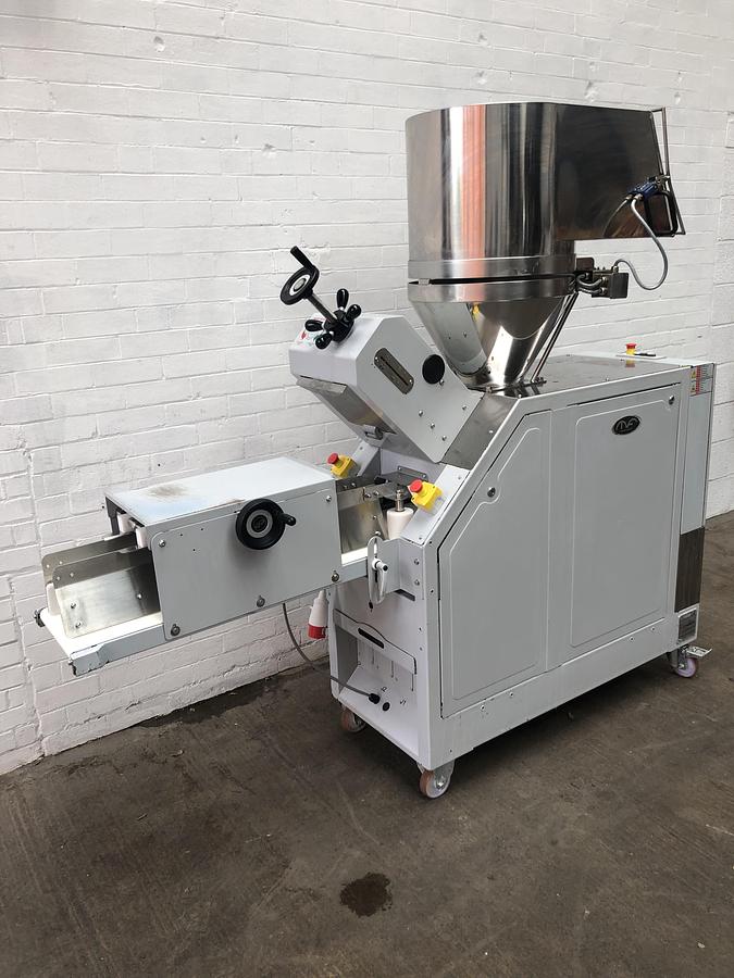 Used Mondial Forni SV2 Volumetric Dough Divider 260g - 1050g Weight Range