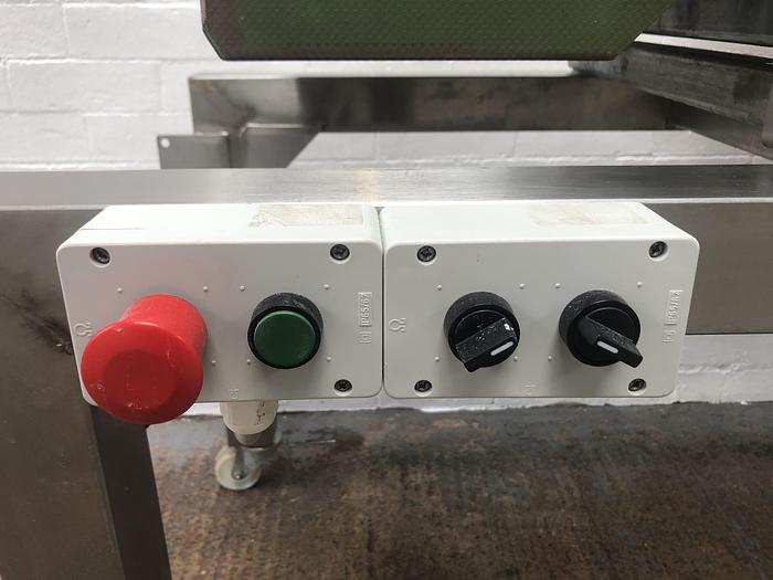 Used Konig Forming Station. Finger/ Baguette Moulder