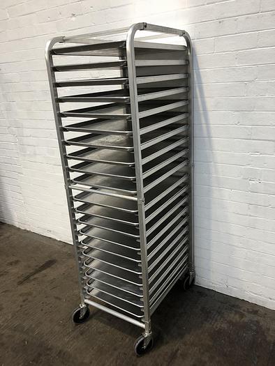 Used Stainless Steel 20 Runner 655mm x 450mm Tray Size Gastro Rack