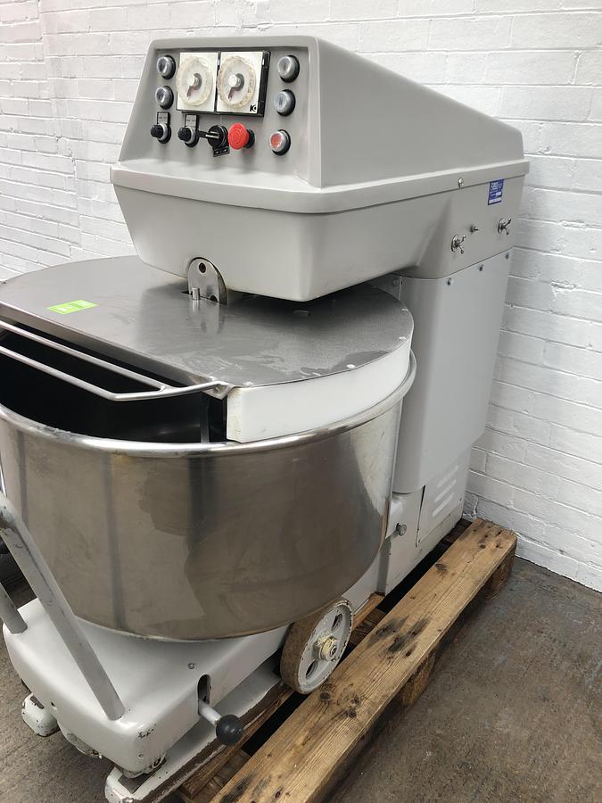 Used Kemper ST75A, 120kg (dough capacity) Spiral Mixer, 2 speed, 2 timers, supplied with 2 bowls