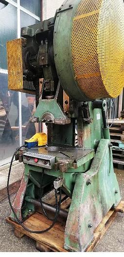 Usato PRESSA A CHIAVETTA 50 TON MANZONI