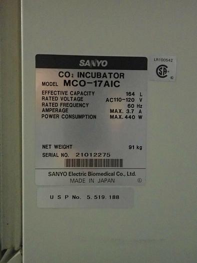 Used Sanyo Model MCO-17AIC CO2 Laboratory Incubator with Trays