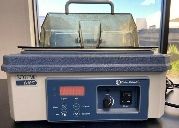 Used Fisher Scientific Isotemp 202S Digital Water Bath with Lid