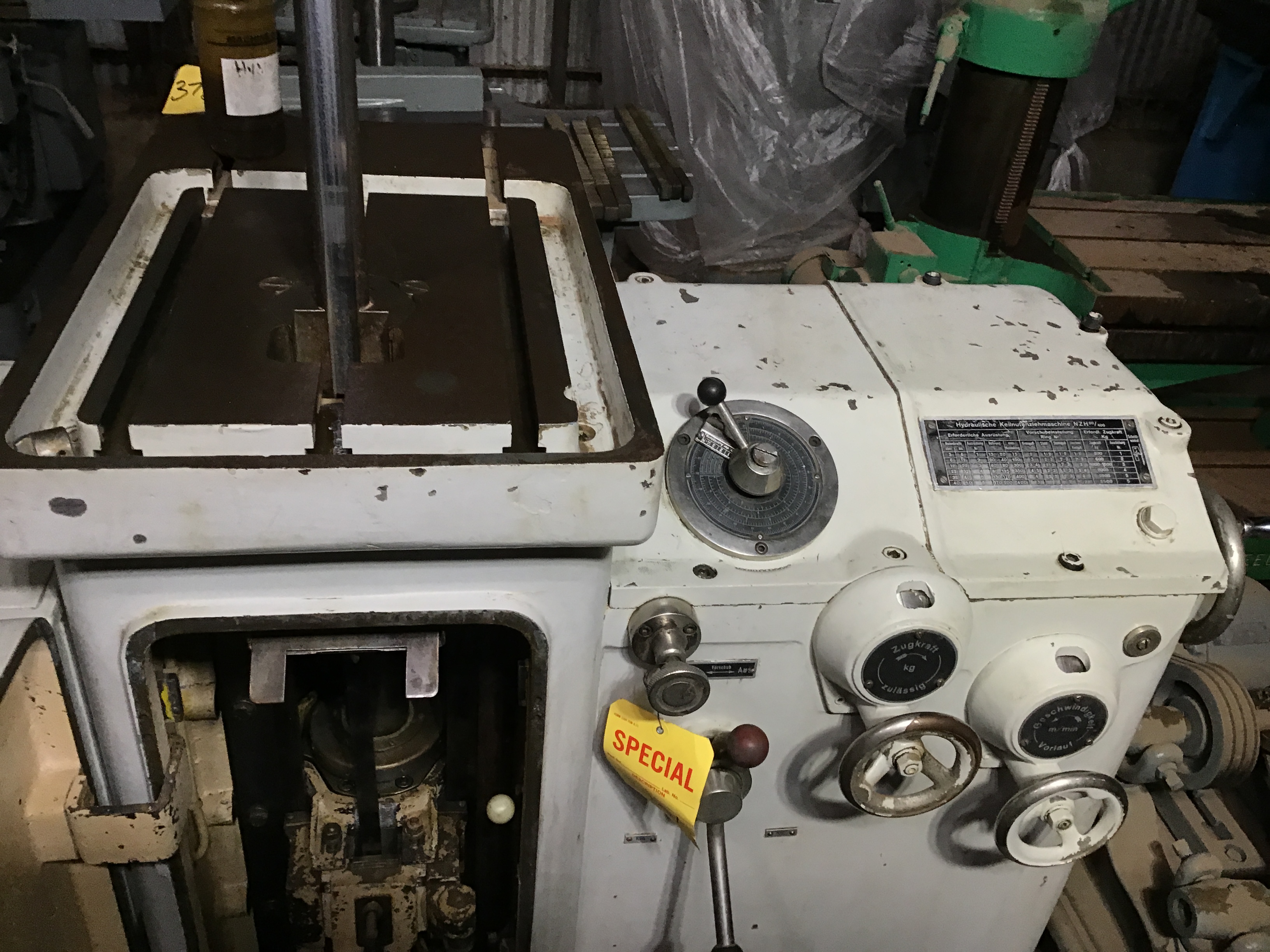 Used 2 3/4" WGW Mdl. 70 / 450 Hydraulic Keyseater