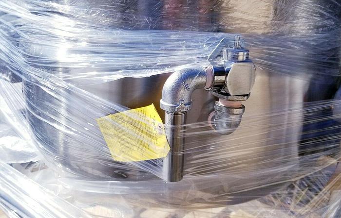 CROWN SOUTHBEND #KDLT-40, 40 GAL. TILTING "DIRECT" STEAM KETTLE (#768), BRAND NEW !