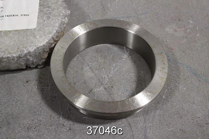 Unused Warren 16DLB20 Throat Bushings, 679E0034 #37046