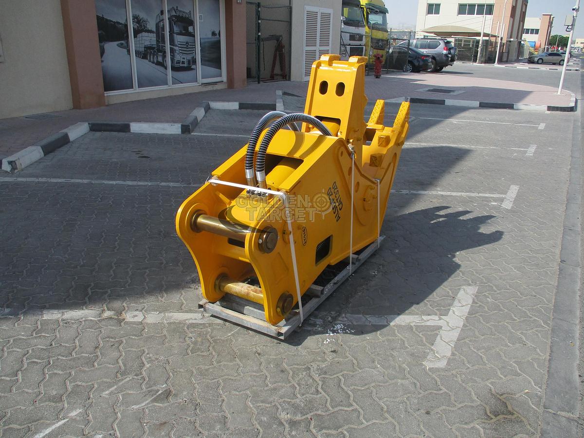 2025 Lyals LYP20  Demolition Pulverizer