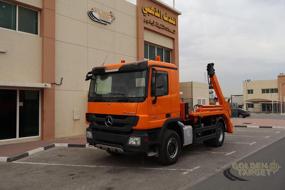 Used Mercedes Actros 2136 4x2 Skip Loader 2012