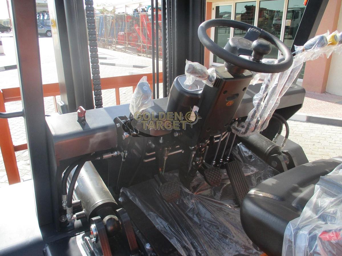 NEW SOCMA HNF-70 Forklift 2025