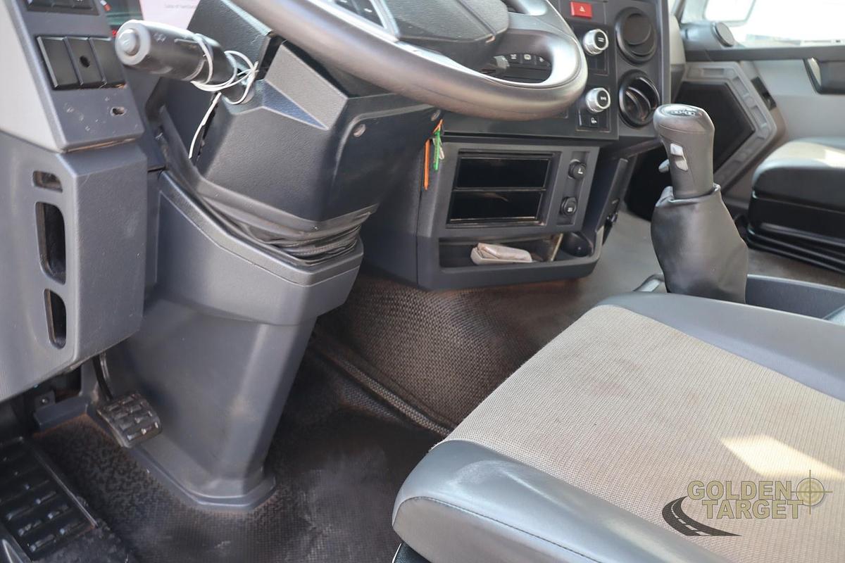 Used RENAULT K460 8x8 Chassis 2018