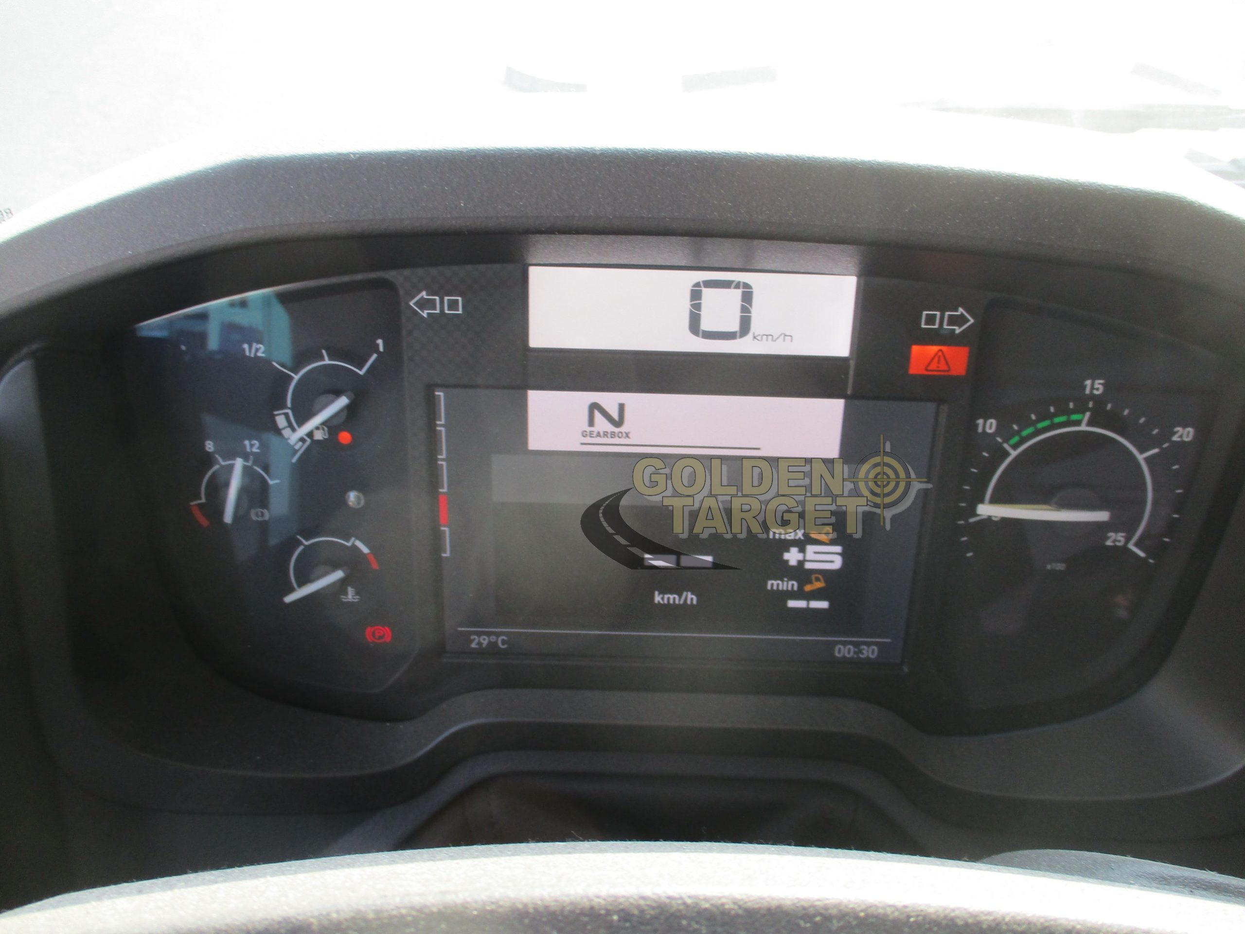 2022 Renault K420-44968274