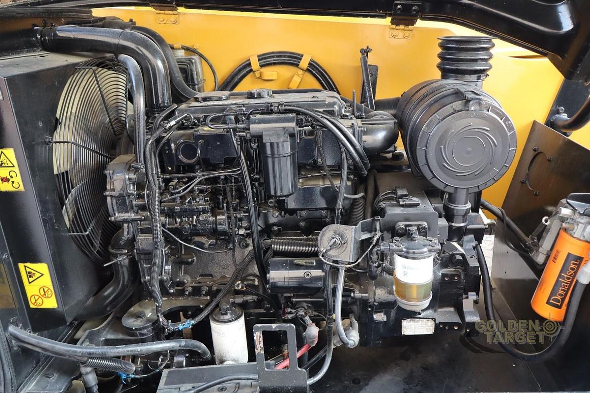 Used Caterpillar TH417 Boom Loader 2013