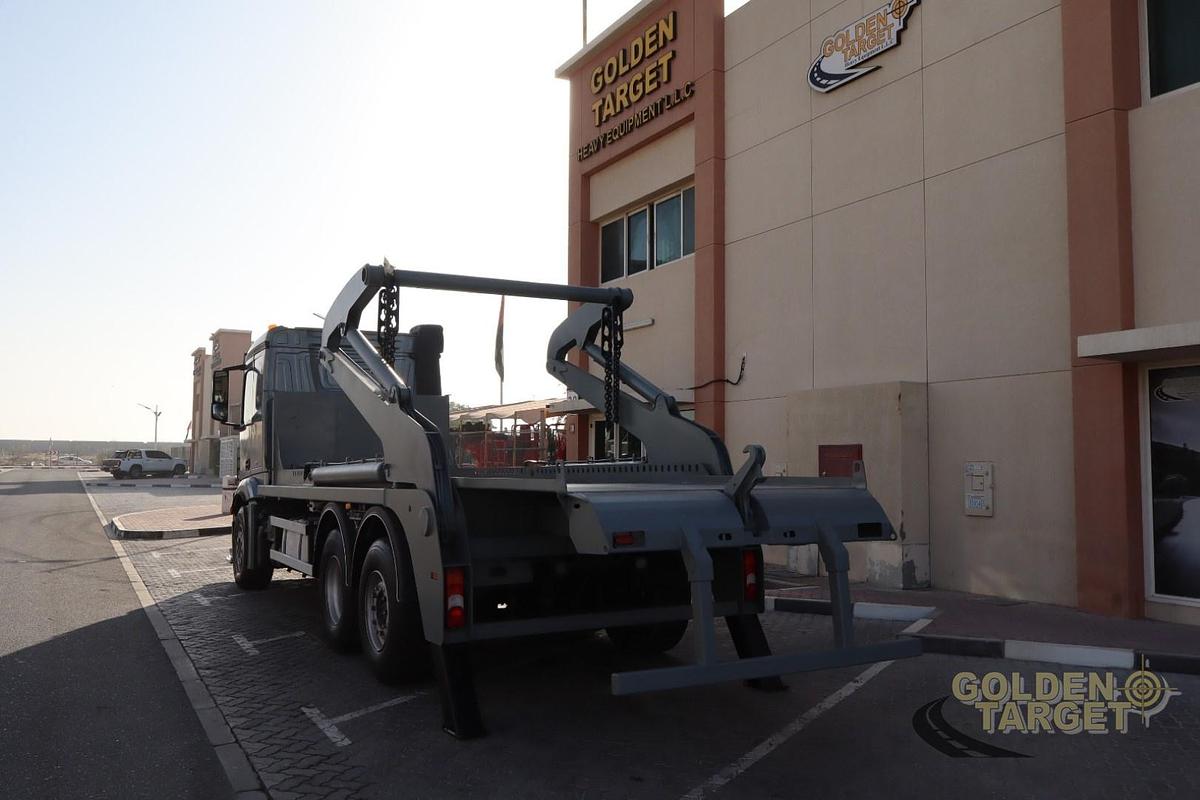Used Mercedes Actros 2642 6×2 Double Skip Loader 2012