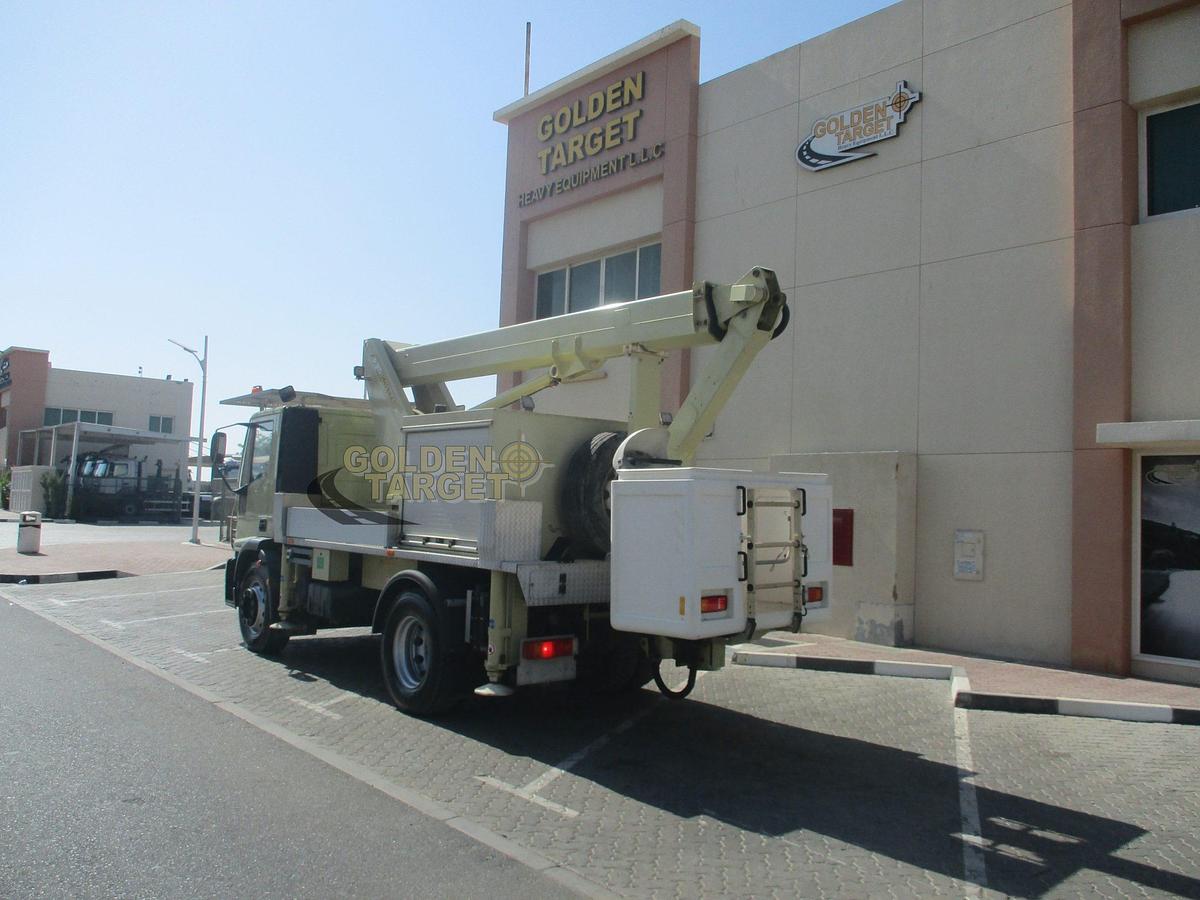 Used IVECO Euro Cargo 180E28 4x2 PALFINGER P180 Manlift  2012