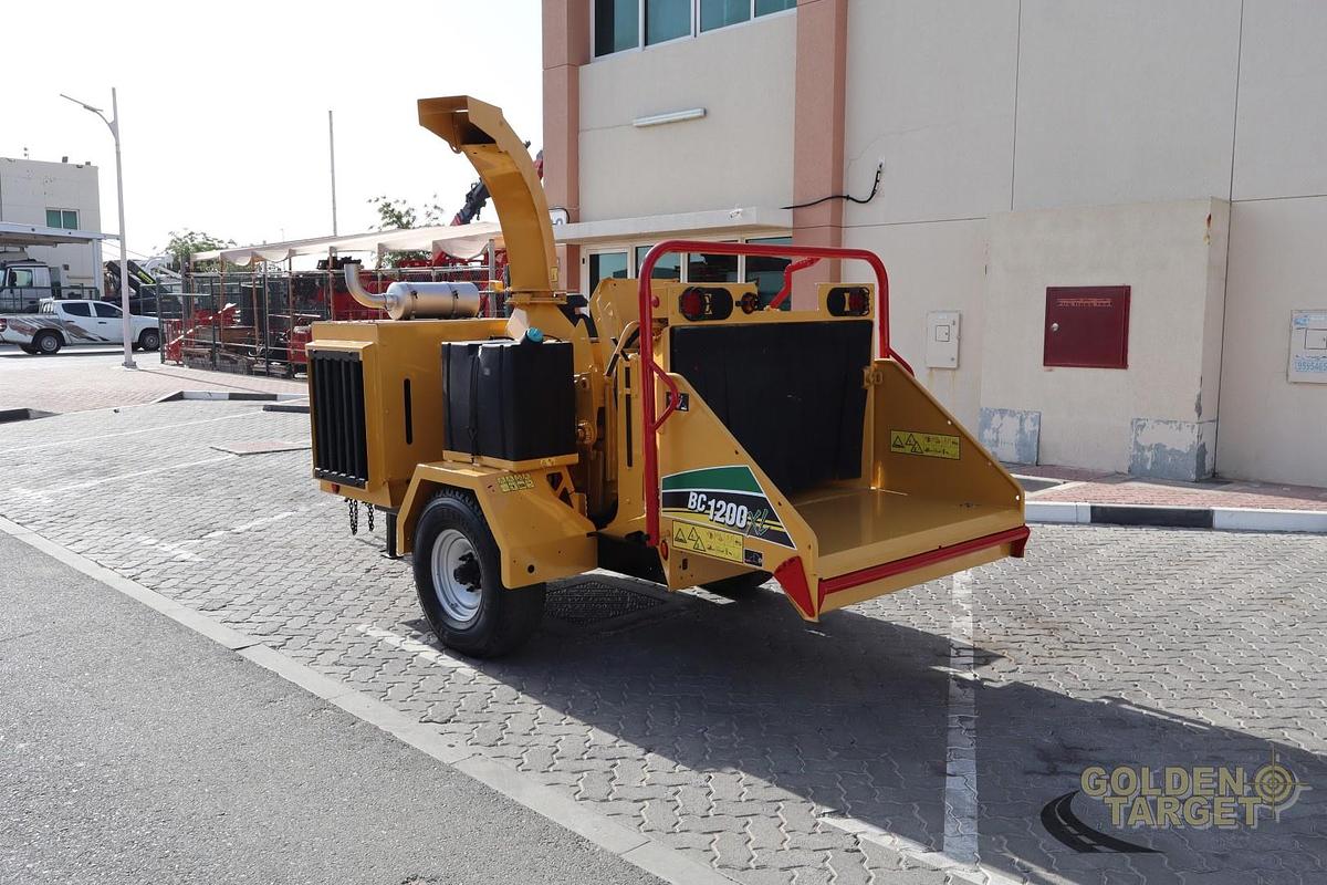 Used VERMEER BC1200XL Brush Chipper 2015
