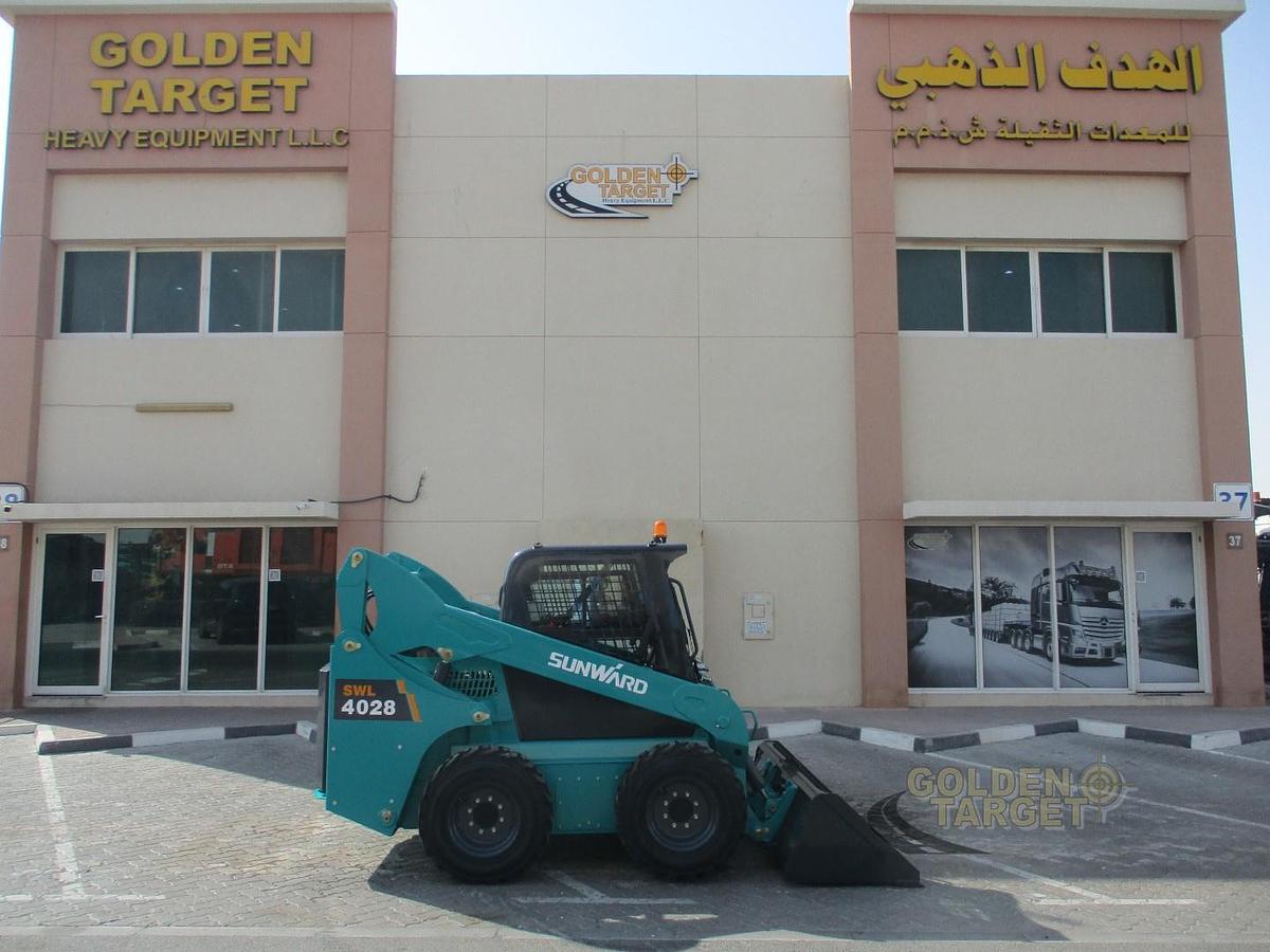  SUNWARD SWL4028 Skid Steer Loader 202`6