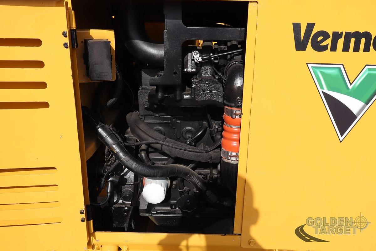 Used VERMEER BC1200XL Brush Chipper 2015