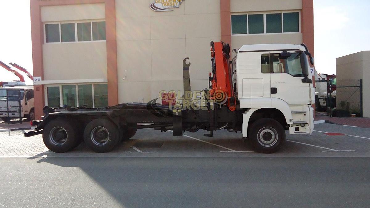 Used MAN TGS 26.440 Hook Lift Truck with Atlas 165.2E Crane 2011