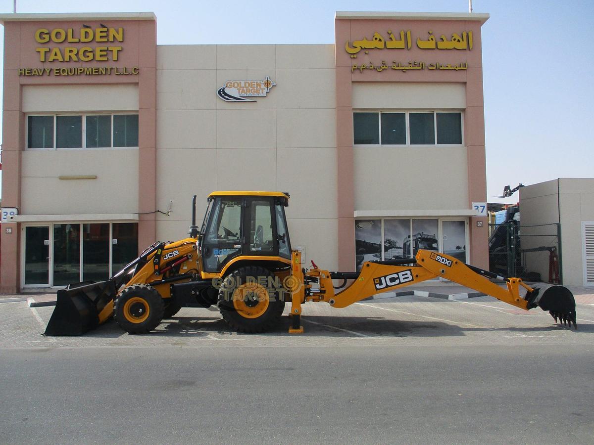 JCB 3DX PLUS 4x4 Backhoe Loader 2025
