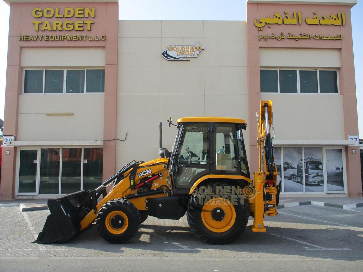 2025 JCB 3DX Plus 4x4 Backhoe Loader