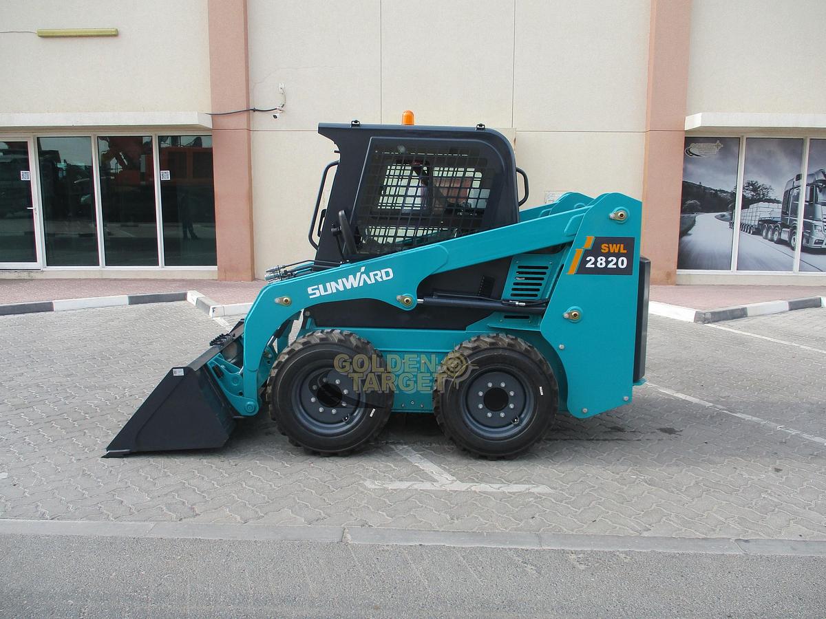 2025 SUNWARD SWL 2820 Skid Steer Loader