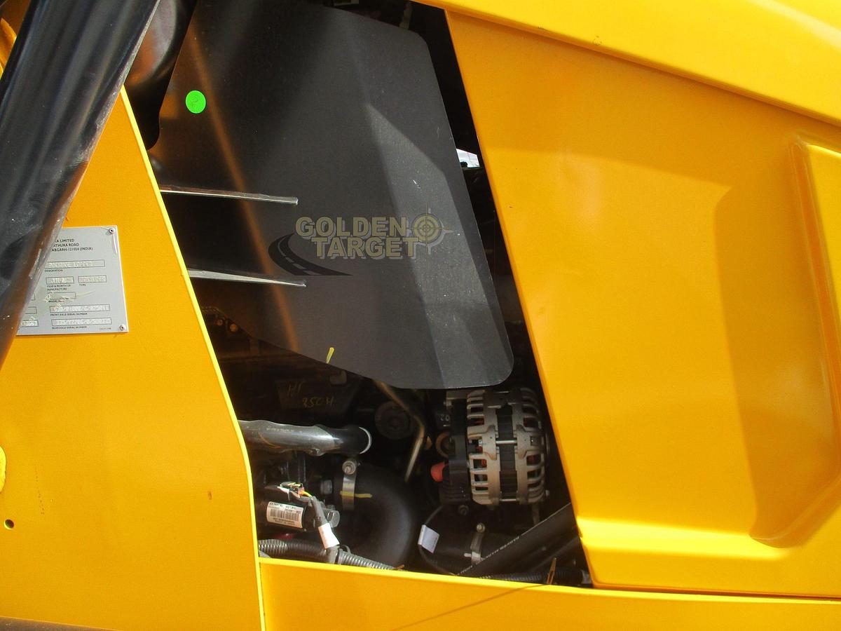 JCB 3DX PLUS 4x4 Backhoe Loader 2025