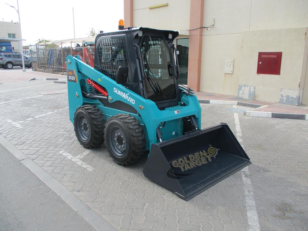 2025 SUNWARD SWL 2820 Skid Steer Loader