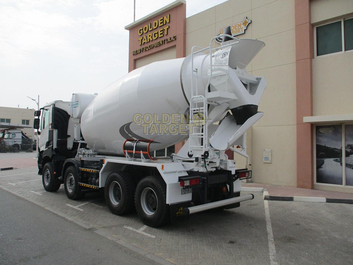 Renault K420 8×4 Mixer Truck 2022