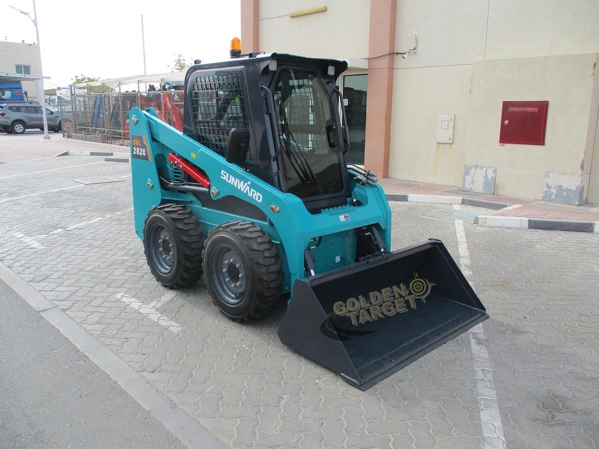 2025 SUNWARD SWL 2820 Skid Steer Loader