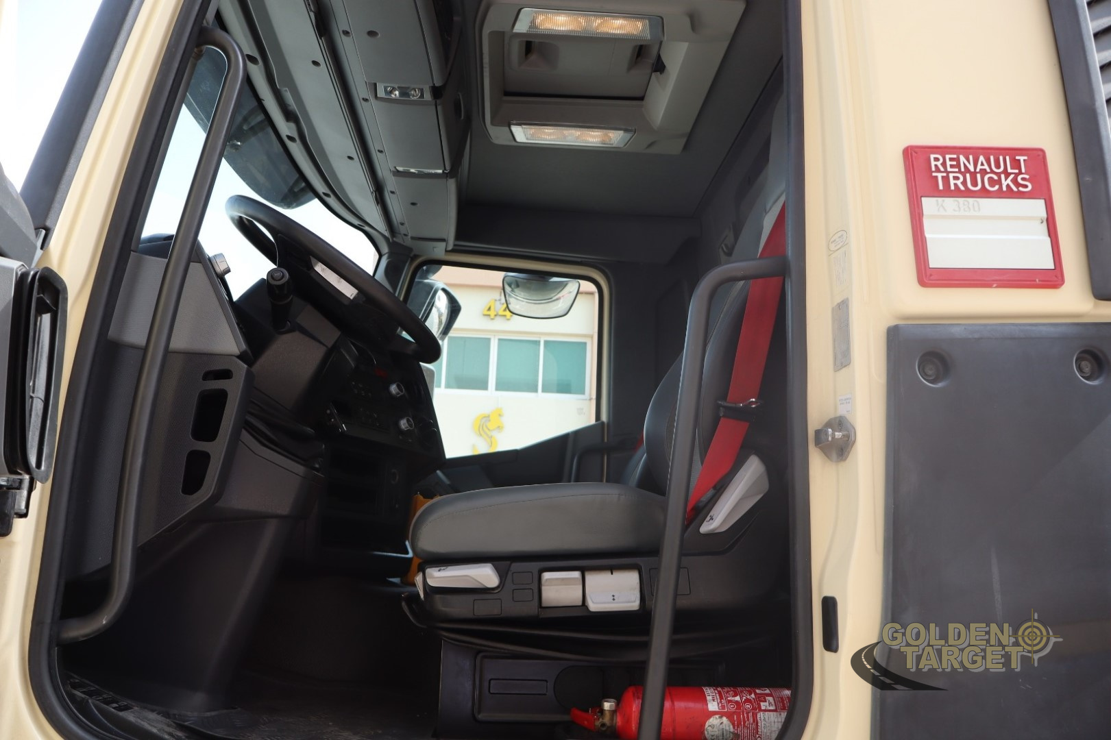 2019 Renault K380-49011750