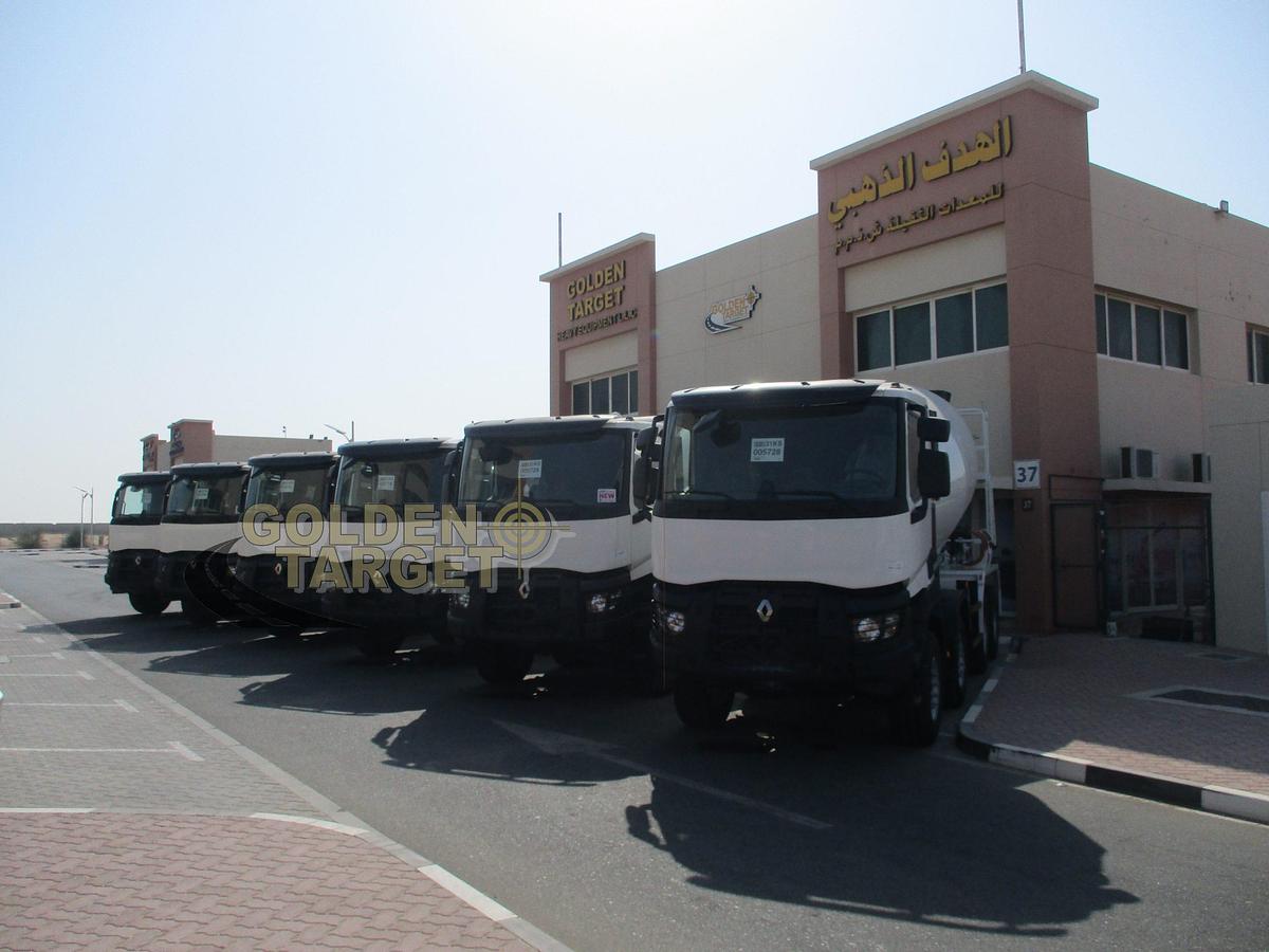 Renault K420 8×4 Mixer Truck 2022