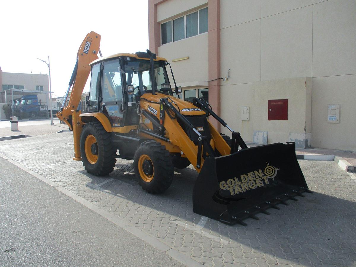 JCB 3DX PLUS 4x4 Backhoe Loader 2025