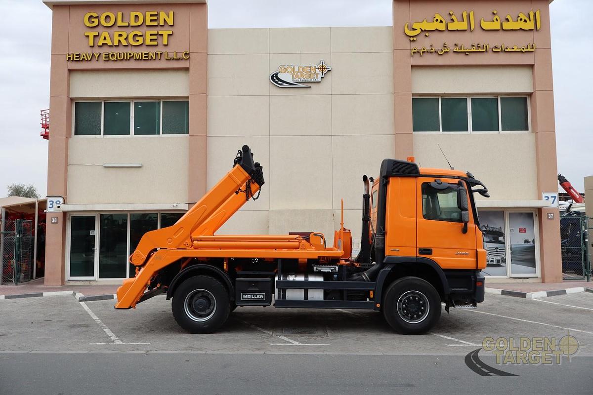 Used Mercedes Actros 2136 4x2 Skip Loader 2012