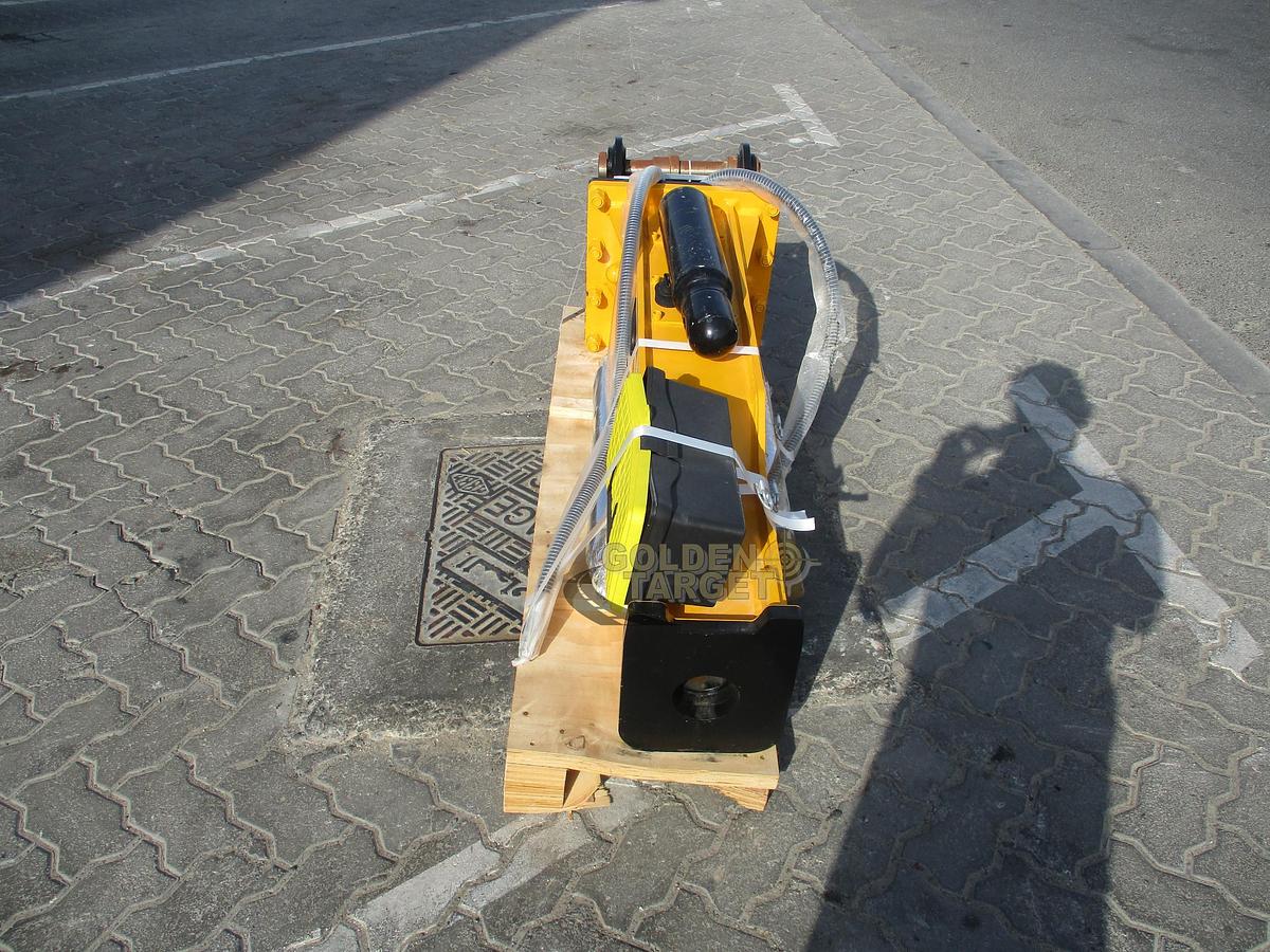 Used 2025 SDCH 750 Hydraulic Breaker Hammer