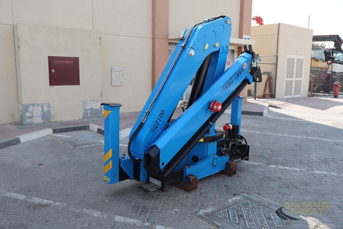 New CLW SQZ100-2 Knuckle boom (5-ton) Crane 2026