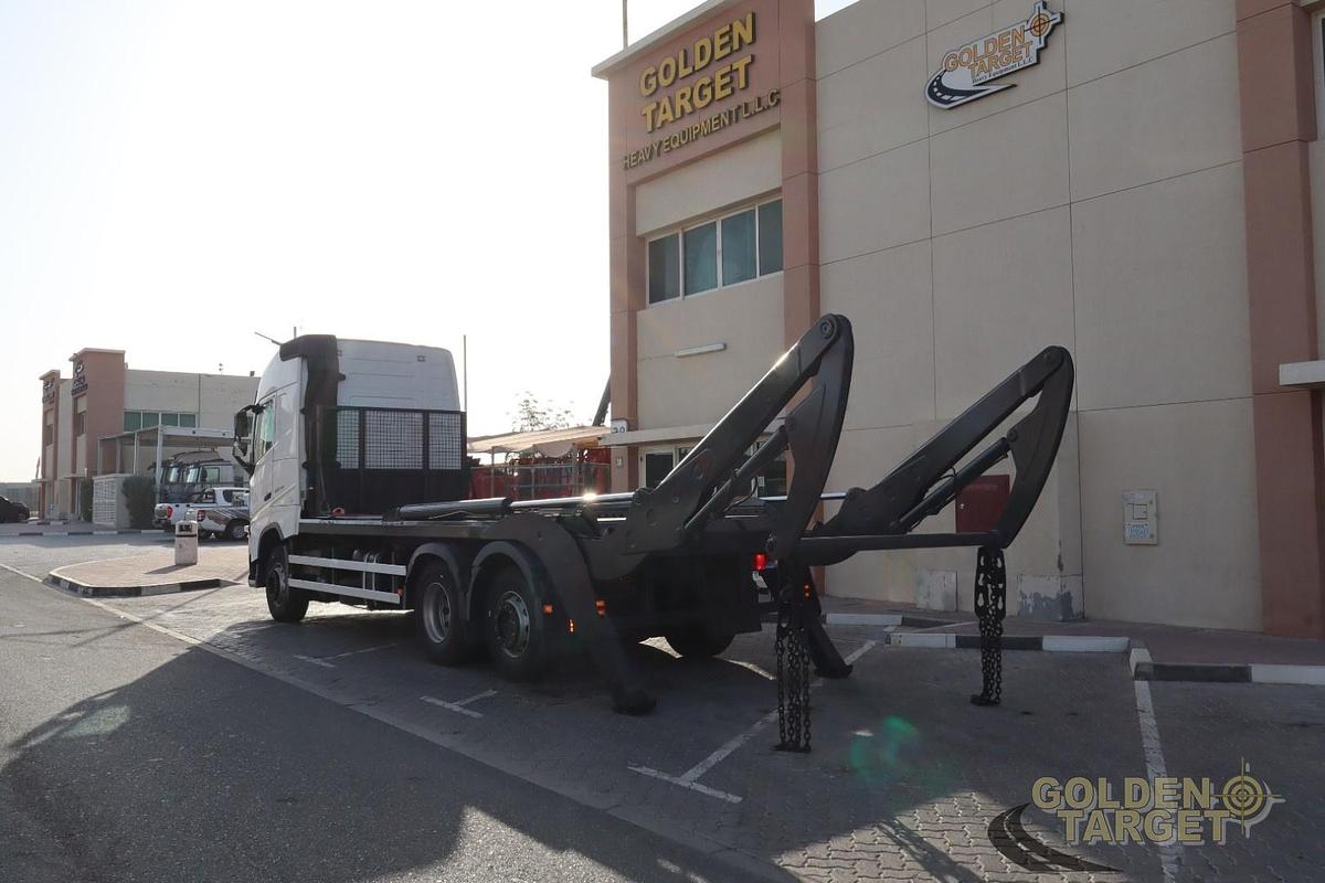 Used VOLVO FH460 6x2 Double Skip Loader 2017