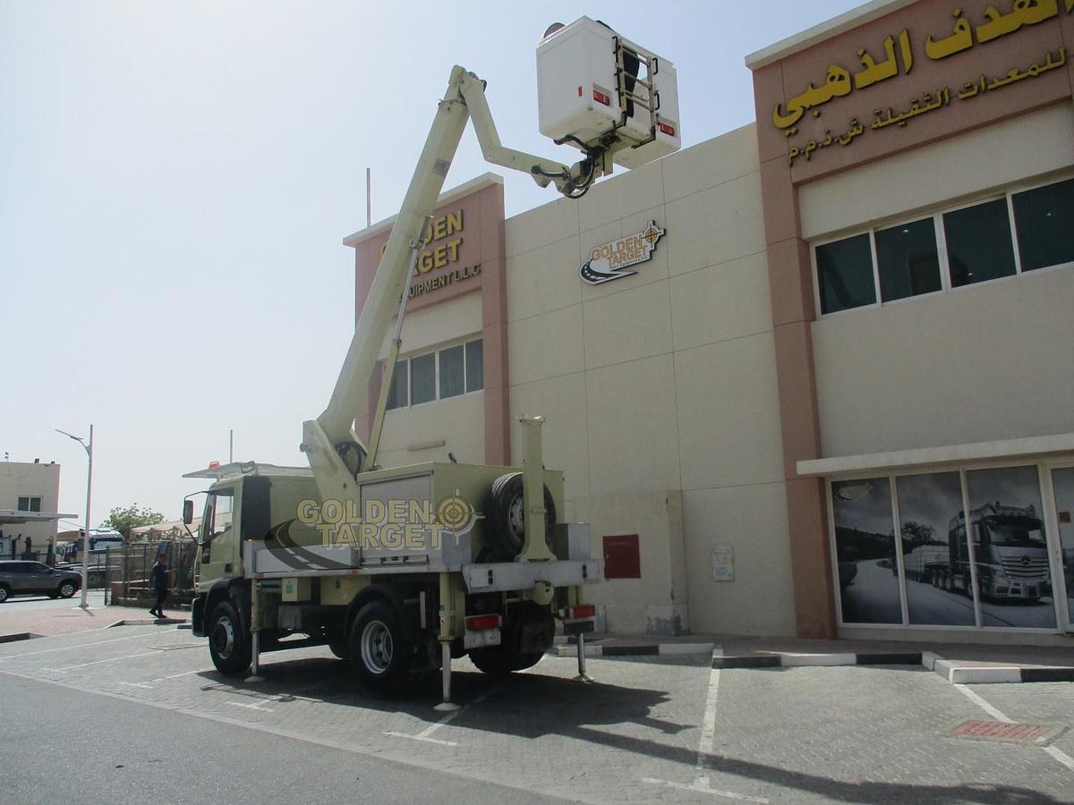 Used IVECO Euro Cargo 180E28 4x2 PALFINGER P180 Manlift 2012