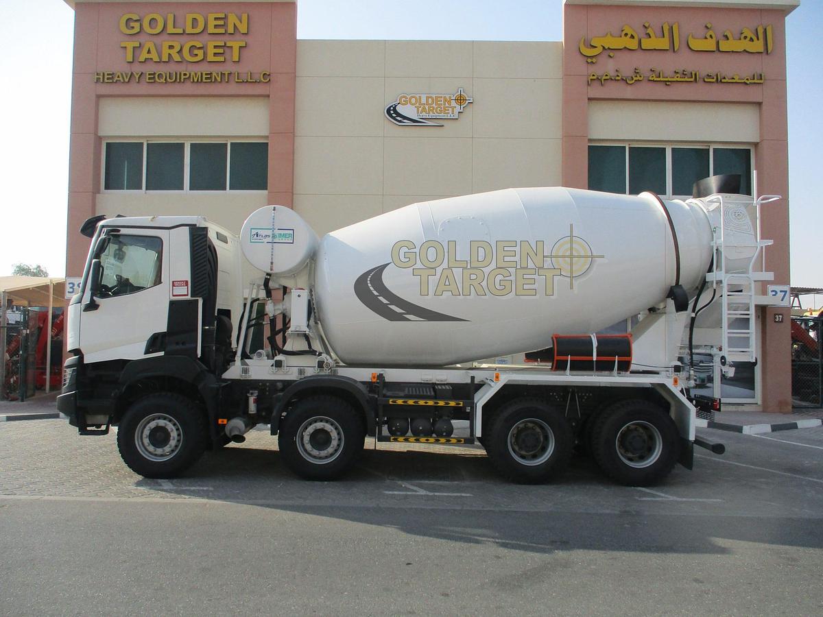 Renault K420 8×4 Mixer Truck 2022