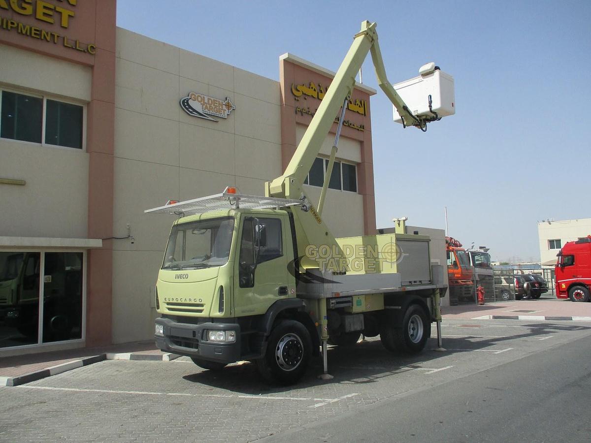 Used IVECO Euro Cargo 180E28 4x2 PALFINGER P180 Manlift 2012