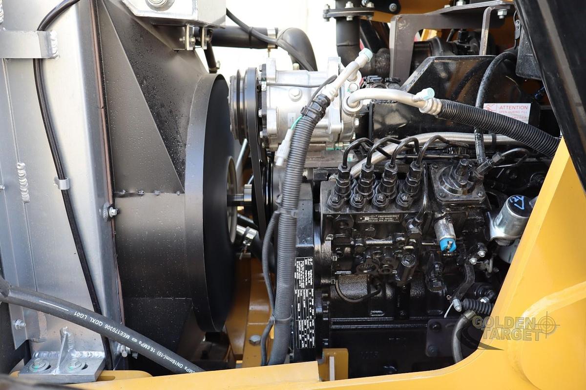 SHANMON 388H Backhoe Loader 2025 