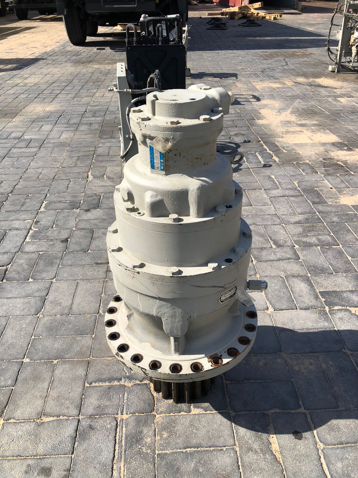 Used Tadano ATF-80 Hydraulic Swing Motor