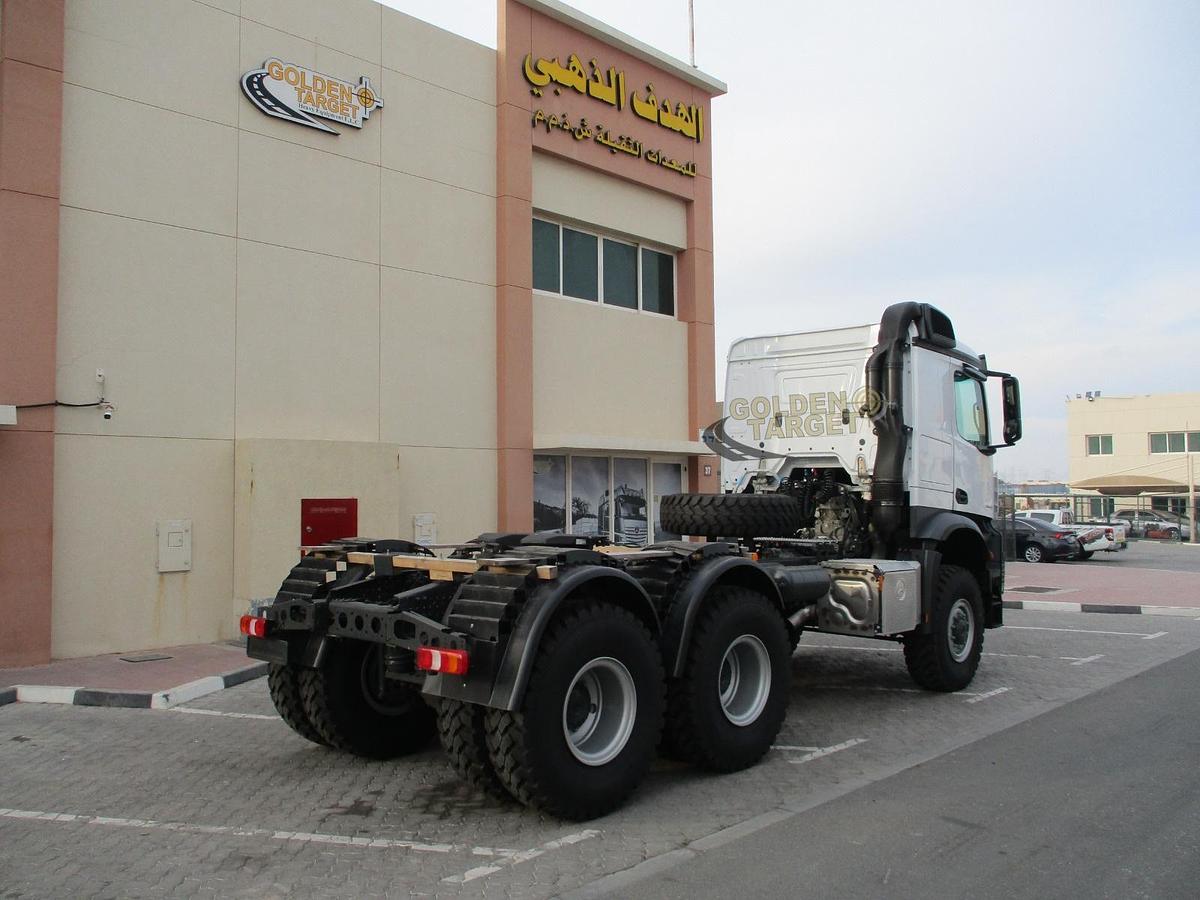 Mercedes Arocs 3342 6x6 Head Truck 2024