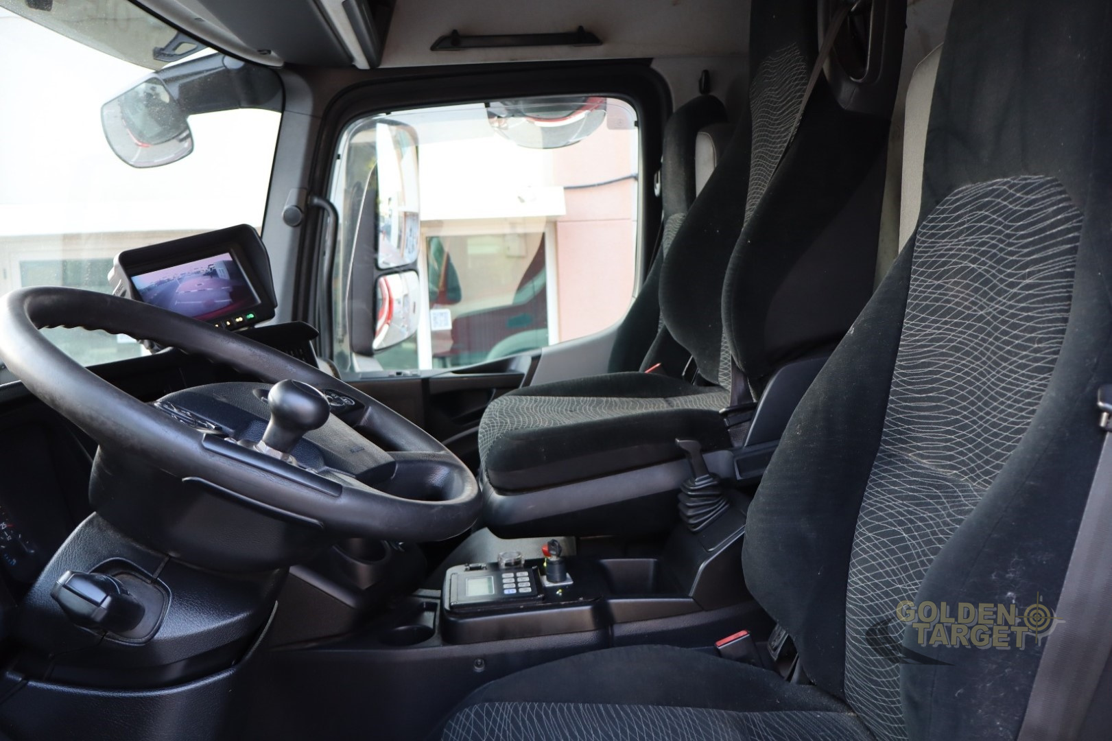 2016 MERCEDES Antos 2536-17967644