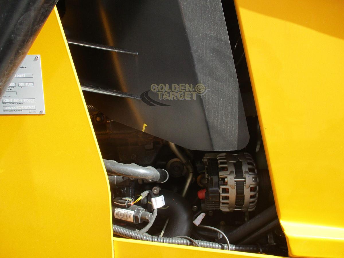 JCB 3DX PLUS 4x4 Backhoe Loader 2025