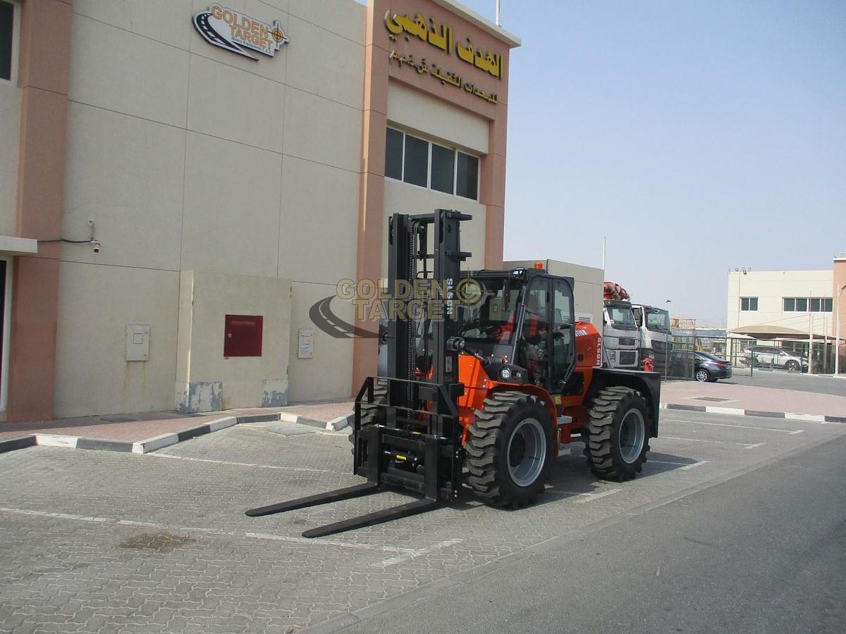 SOLUTION SL50N 4x4 Rough Terrain Forklift 2025