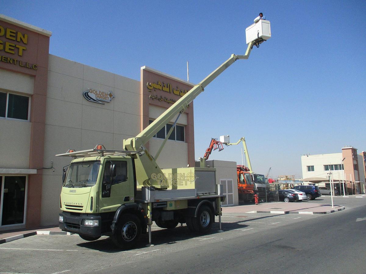 Used IVECO Euro Cargo 180E28 4x2 PALFINGER P180 Manlift  2012