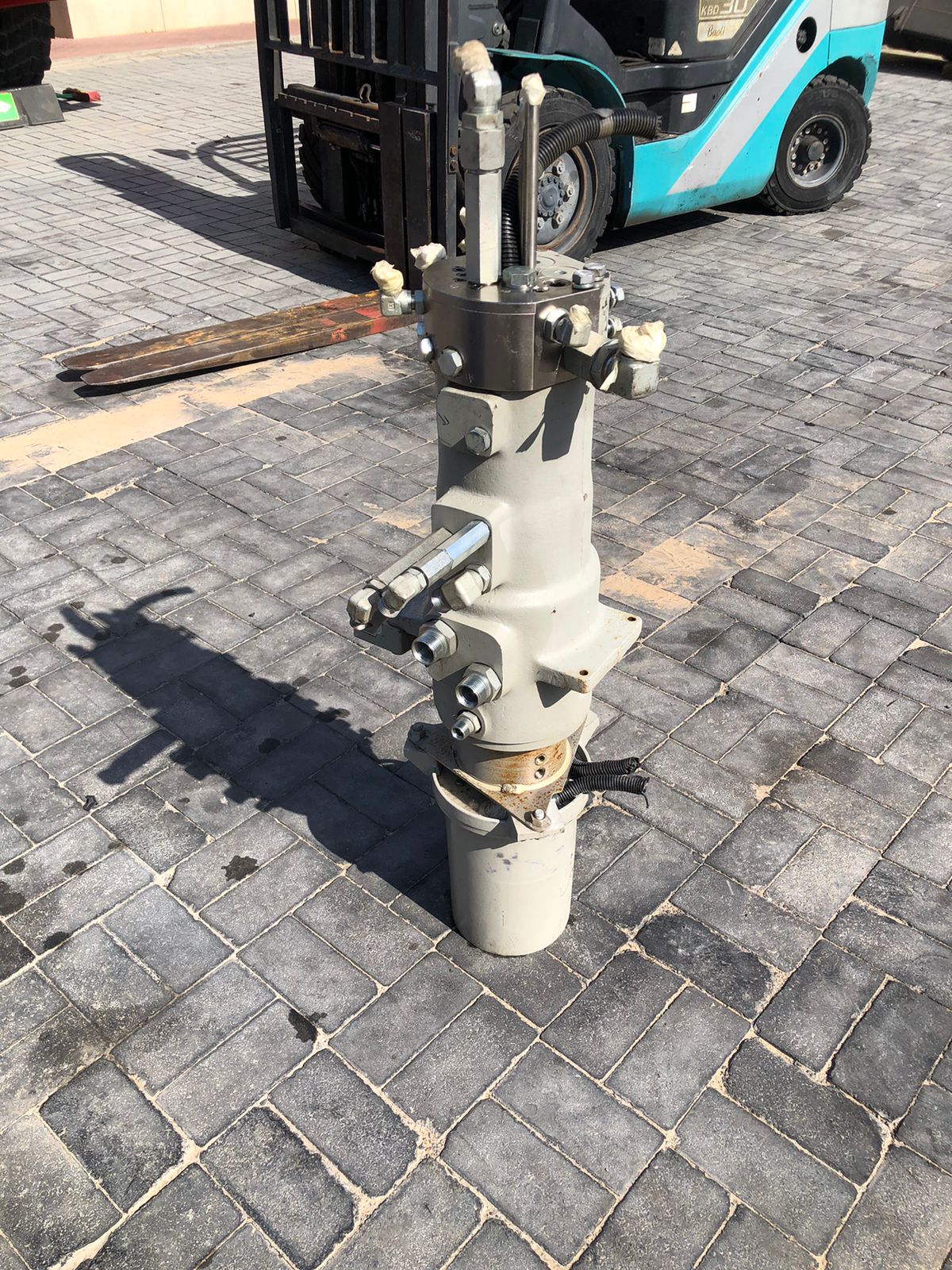 Used Tadano ATF-80 Hydraulic Rotor Connection with Electrical Split Ring