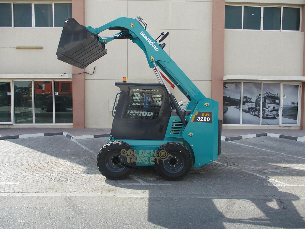 Used 2025 SUNWARD SWL3220 Skid Steer Loader