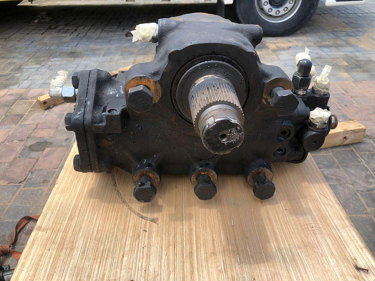 Used Tadano ATF-80 Power Steering Gearbox