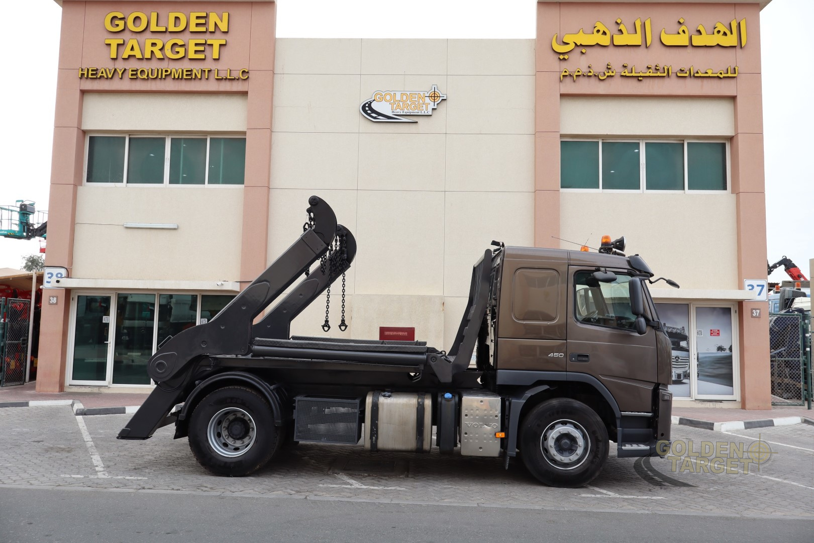 2013 فولفو FM440-44969225